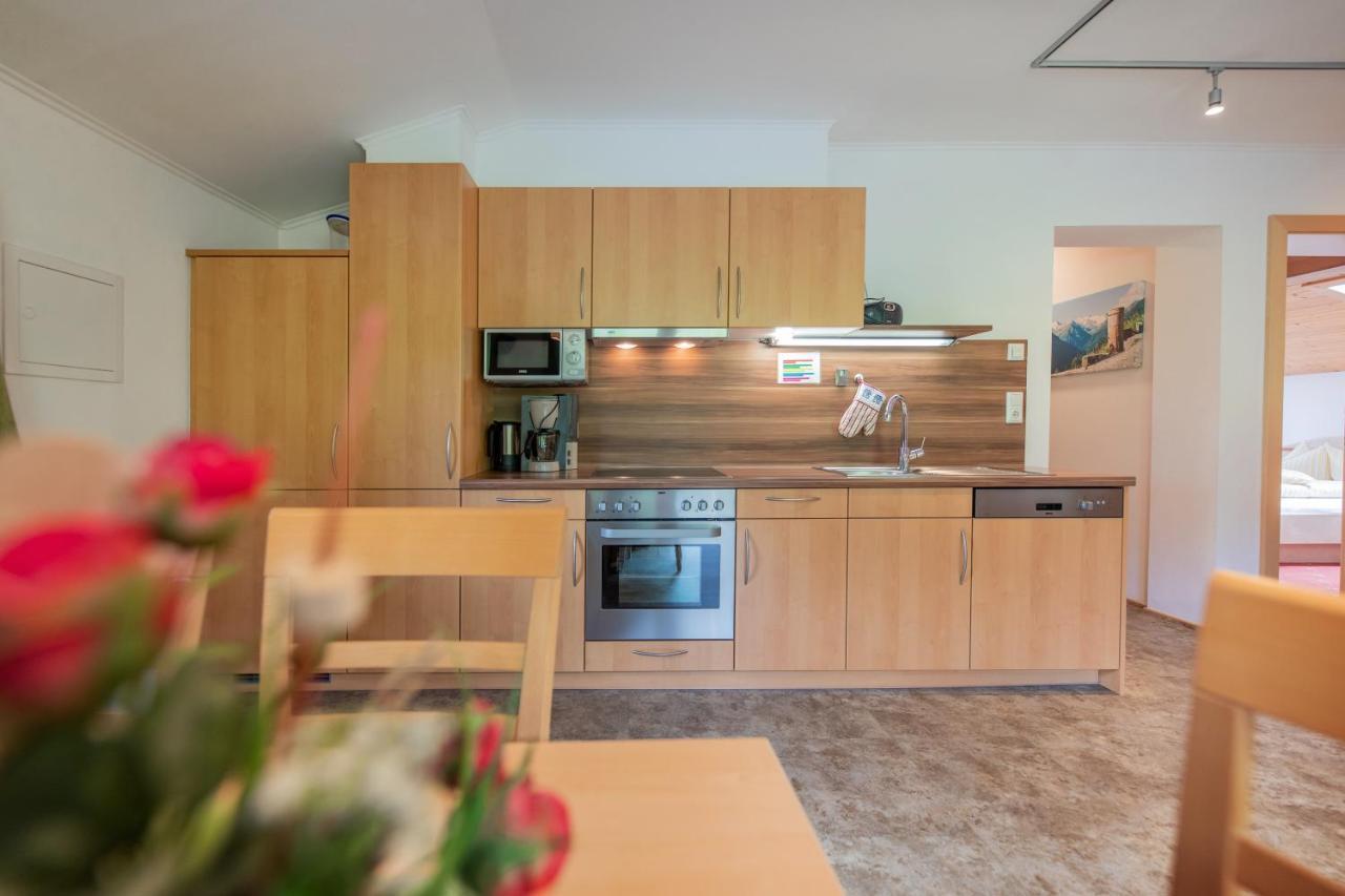 Haus Rosmarie Leilighet Neustift im Stubaital Eksteriør bilde